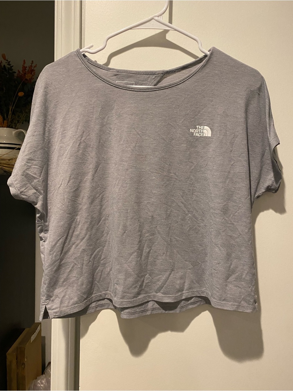 The North Face Women's Cropped Crew Neck Lightweight Knit T-Shirt